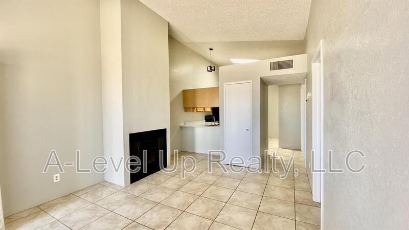 405 East Thoroughbred Street - 1 property image