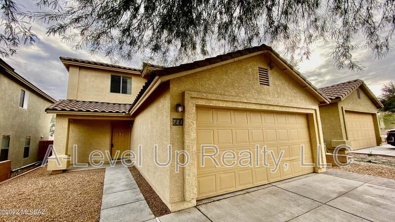 721 West Flaming Arrow Drive property image