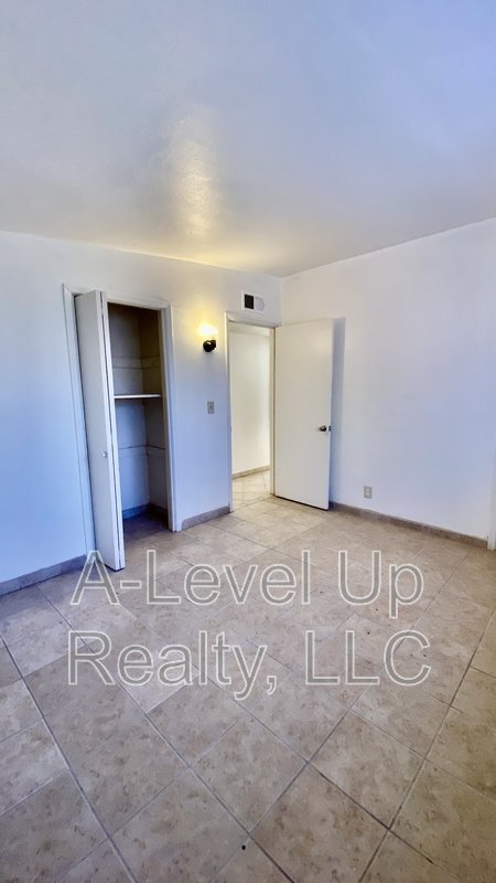 700 West Calle Colado property image