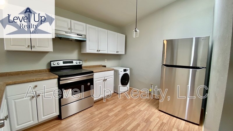 419 East Thoroughbred Street property image