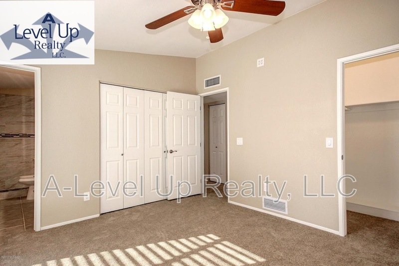 7532 North Rasmussen Avenue property image