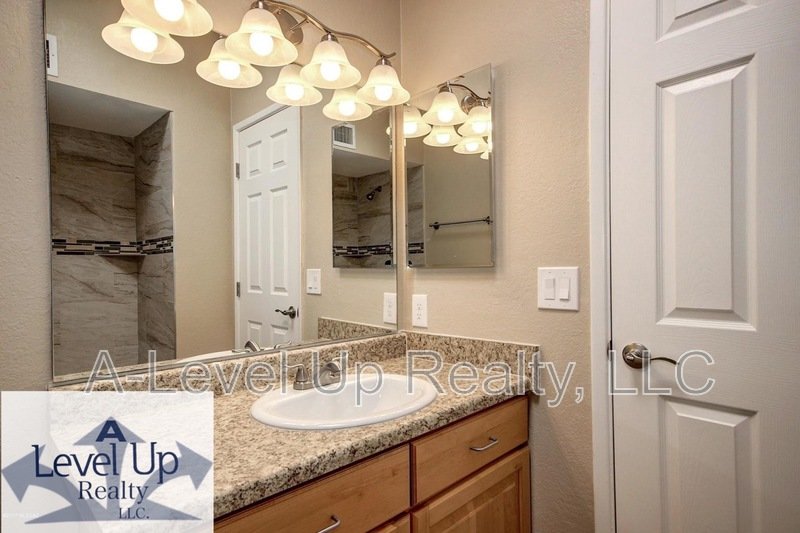 7532 North Rasmussen Avenue property image