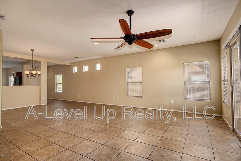 551 West Calle Sombra Linda property image