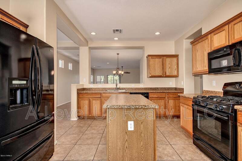 551 West Calle Sombra Linda property image