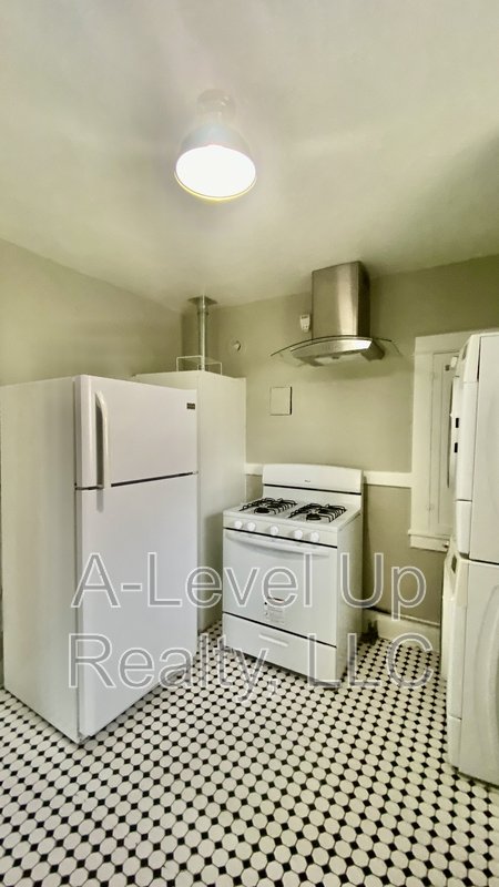 302 North Euclid Avenue - 1 property image