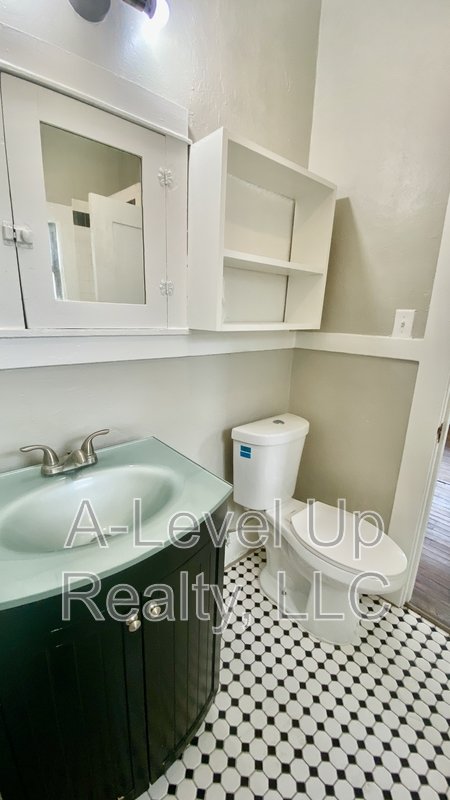 302 North Euclid Avenue - 1 property image