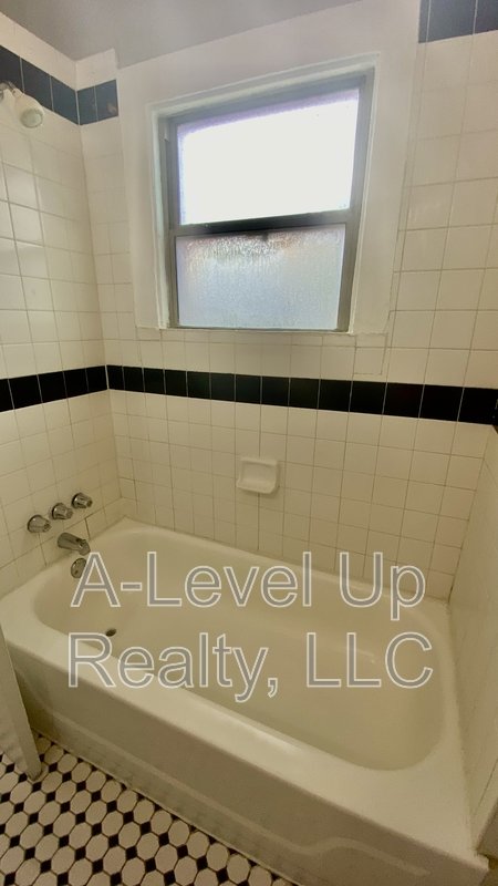 302 North Euclid Avenue - 1 property image
