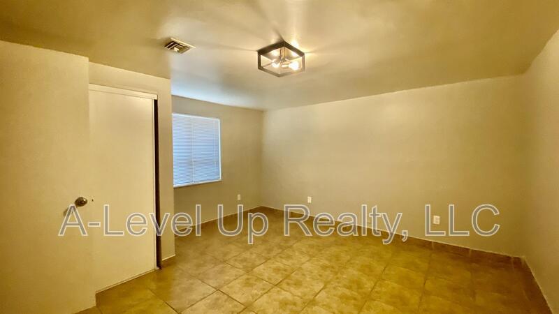 3909 South 14th Avenue Unit 1 property image