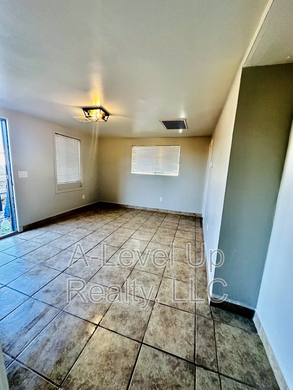 3909 South 14th Avenue Unit 1 property image