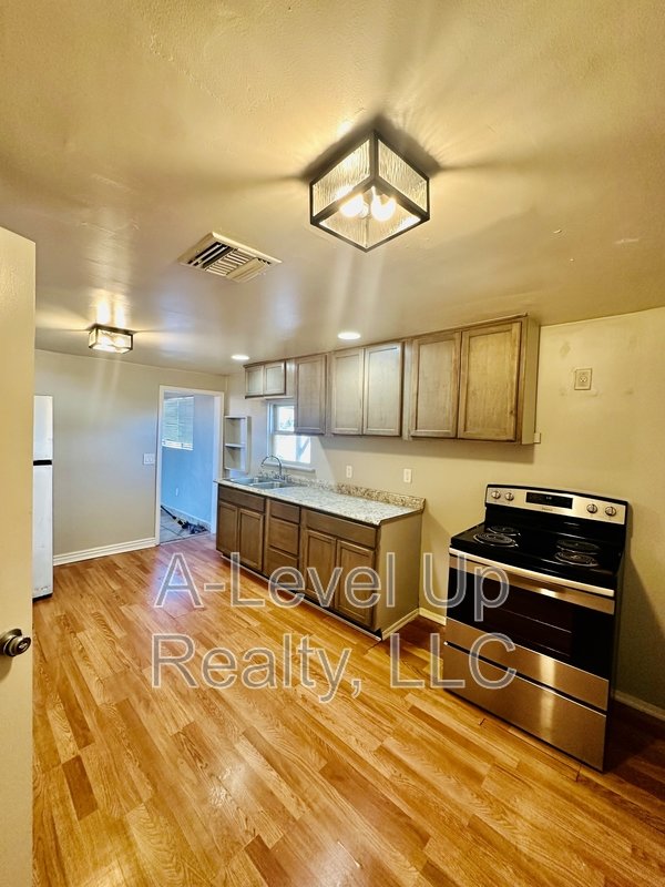 3909 South 14th Avenue Unit 1 property image