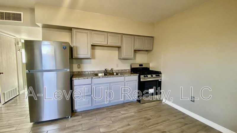 5745 South Southland Boulevard - 6 property image