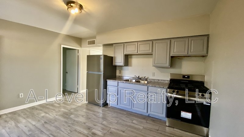 5745 South Southland Boulevard - 6 property image