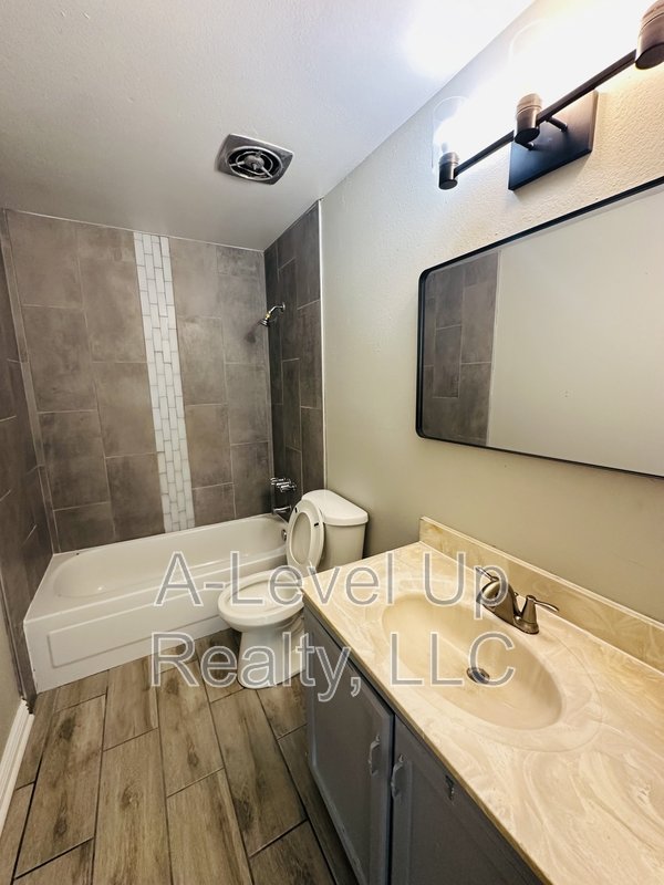 5745 South Southland Boulevard - 6 property image