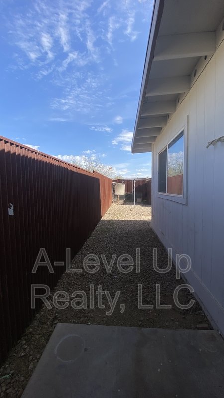 5745 South Southland Boulevard - 6 property image