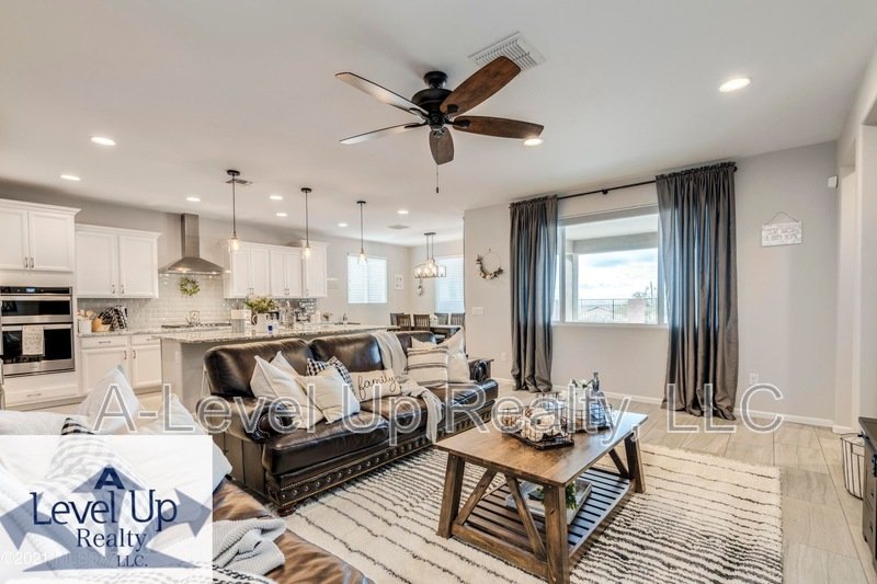 14097 North Silverleaf Lane property image