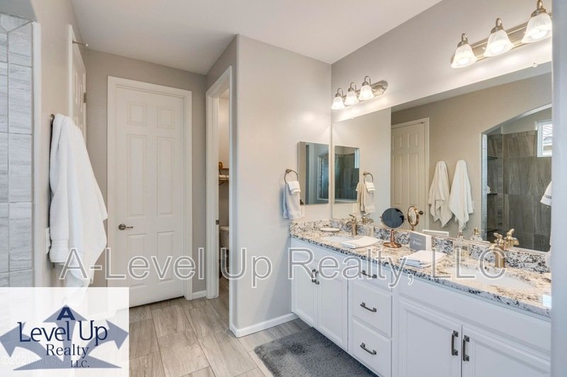 14097 North Silverleaf Lane property image