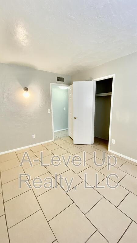 1850 North 5th Avenue property image