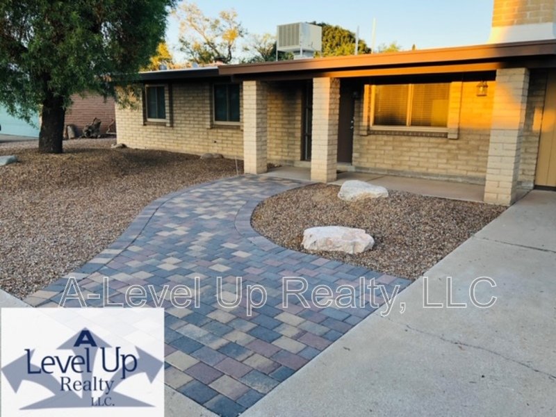 7532 North Rasmussen Avenue property image