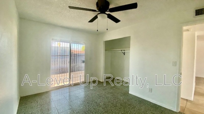 1025 South Santa Rita Avenue property image