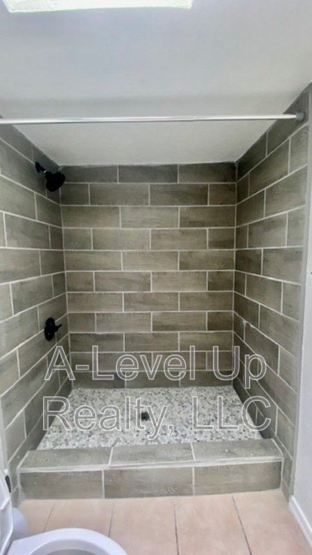 1027 South Santa Rita Avenue property image