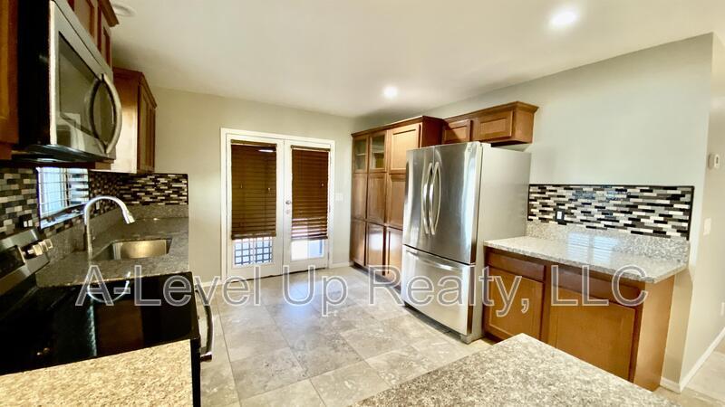231 West 28th Street property image