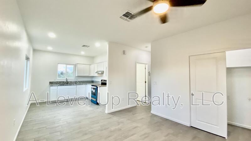 1310 South San Jacinto Drive - 1 property image