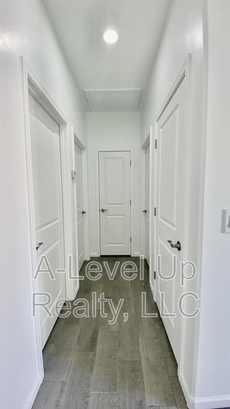 1310 South San Jacinto Drive - 1 property image